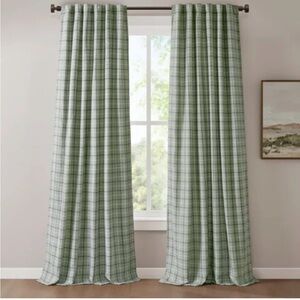 Green plaid curtain panel